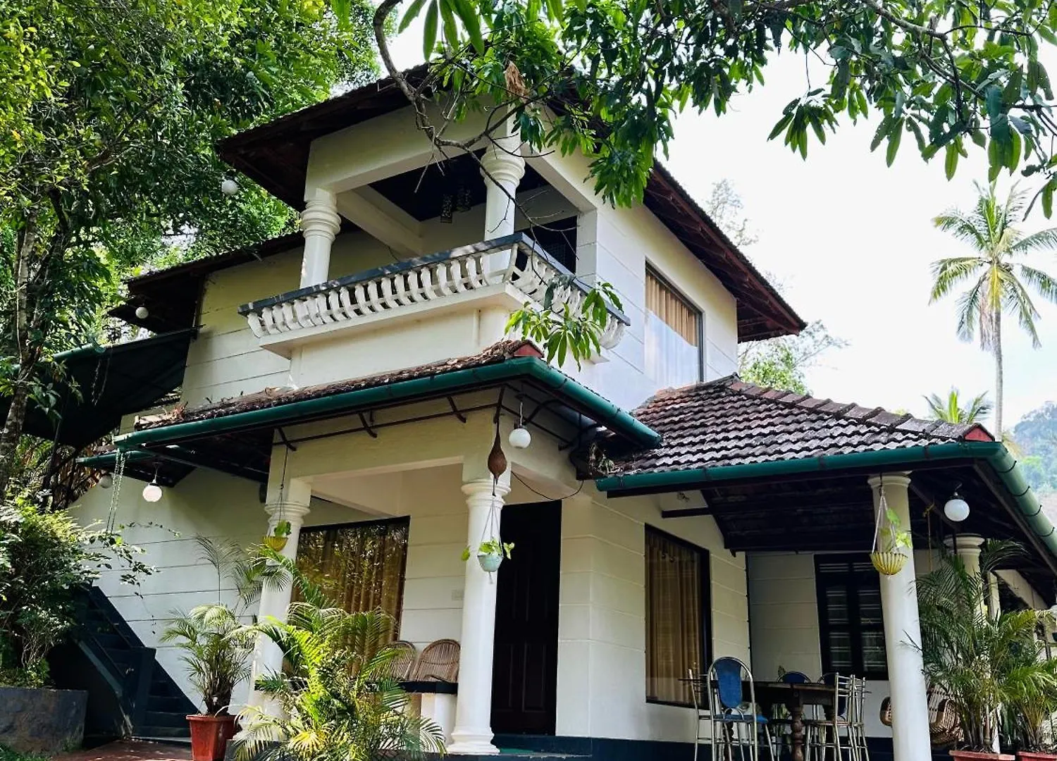 Thoppil Homestay Munnar India