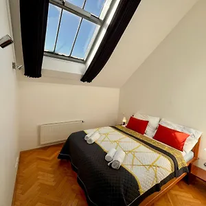 riverbridge-apartment-7.praguehotelsweb.com/