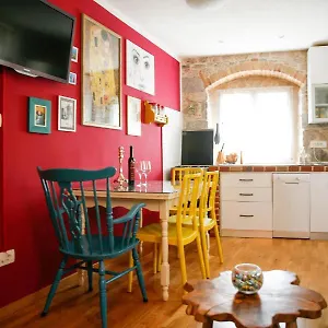 apartment-lucy-lu.splithotels.org/